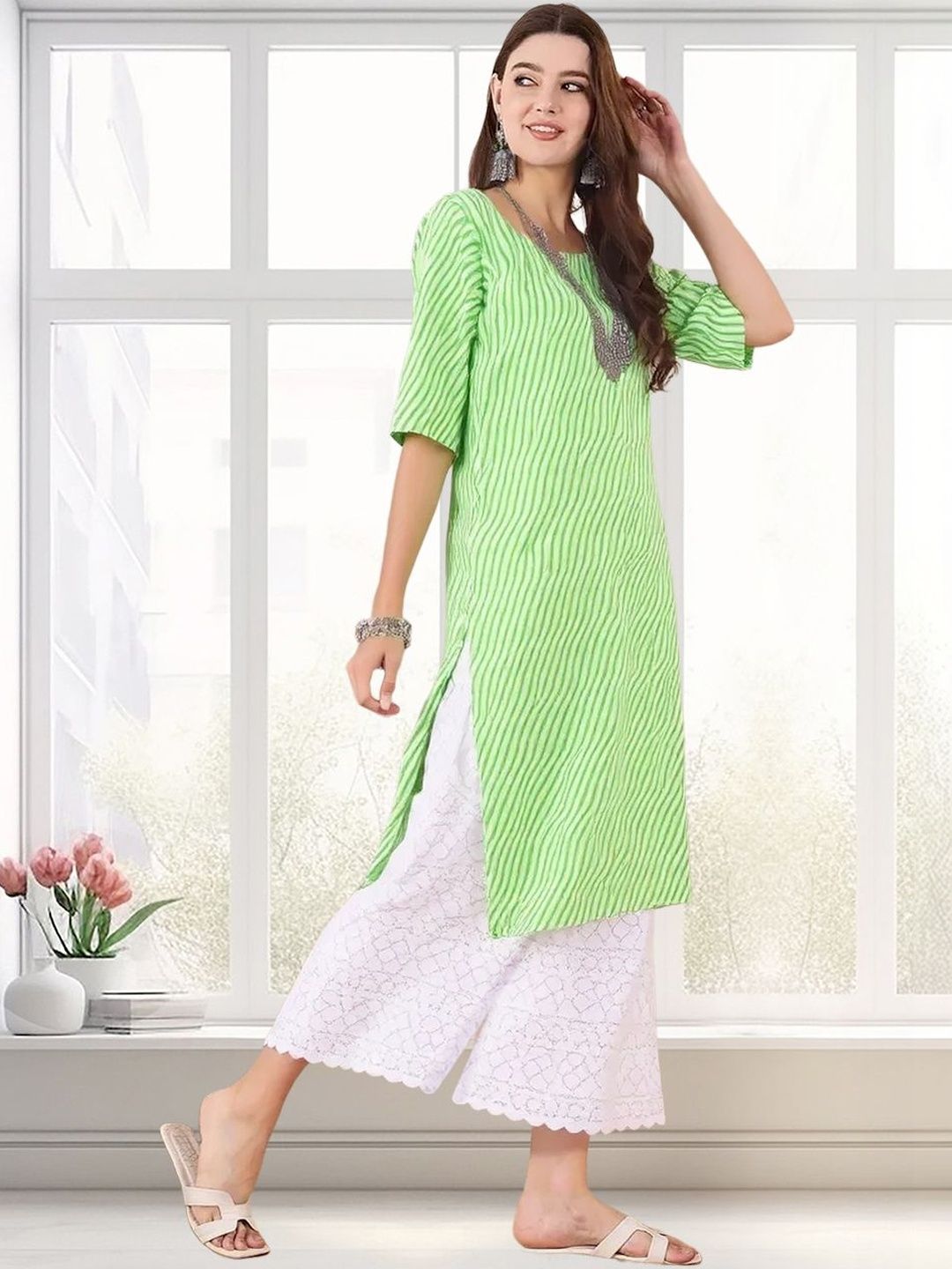 arangya Women Printed Crepe Kurta
