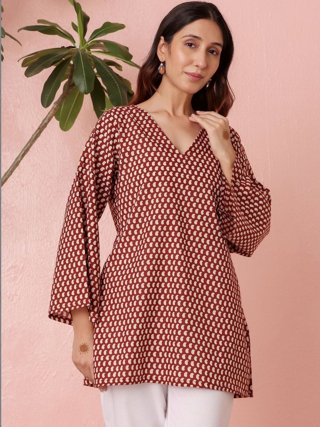 Chowkhat Ethnic Motifs Printed V-Neck Pure Cotton Kurti