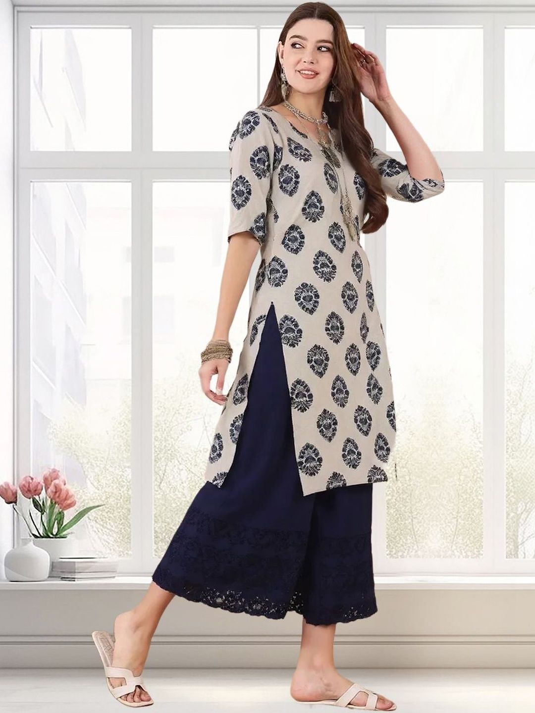 arangya Women Ethnic Motifs Printed Crepe Kurta