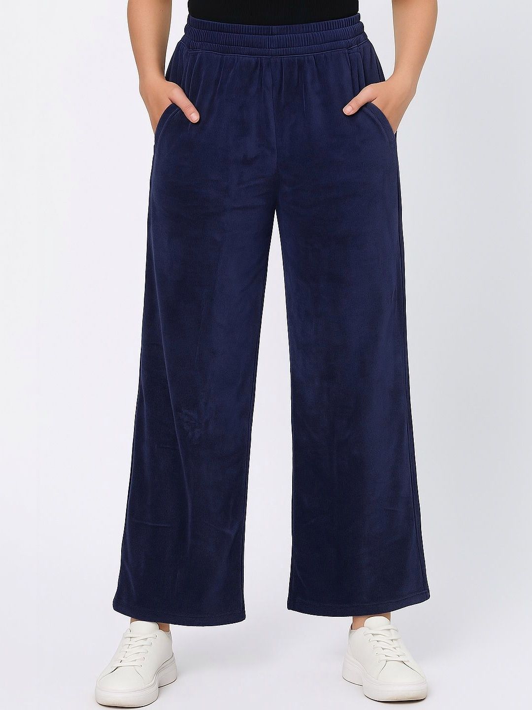 Camey Women Relaxed High-Rise Corduroy Trousers