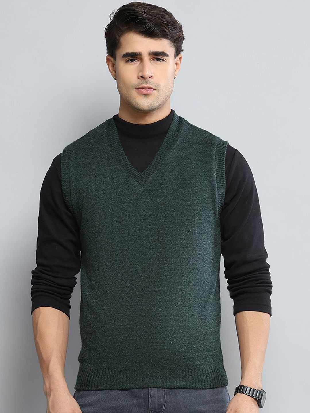 Cloak & Decker Men Woollen Sweater Vest
