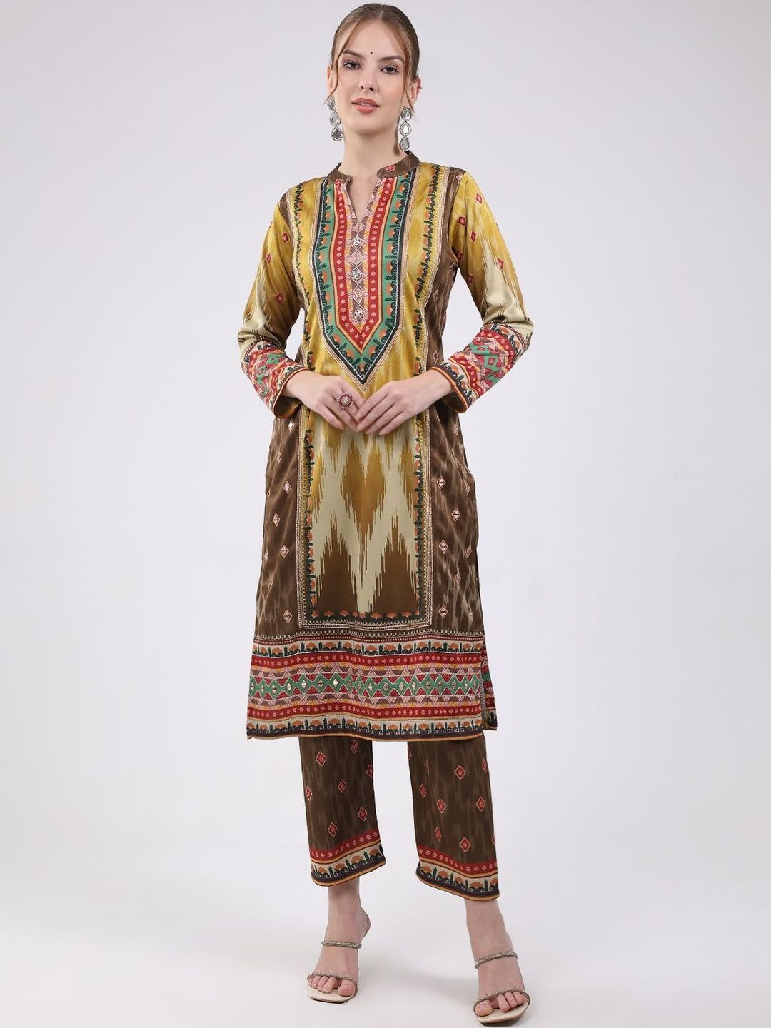 Monte Carlo Women Ethnic Motifs Printed Regular Kurta with Trousers