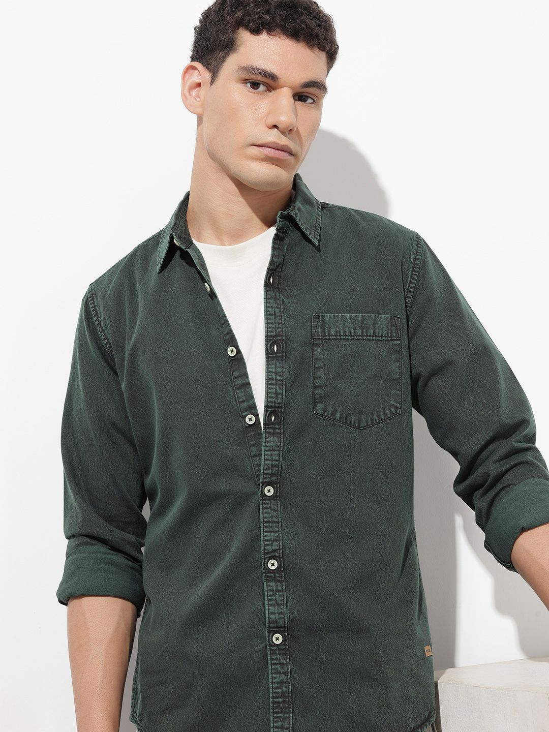 R.Code by The Roadster Life Co. Pure Cotton Chambray Casual Shirt
