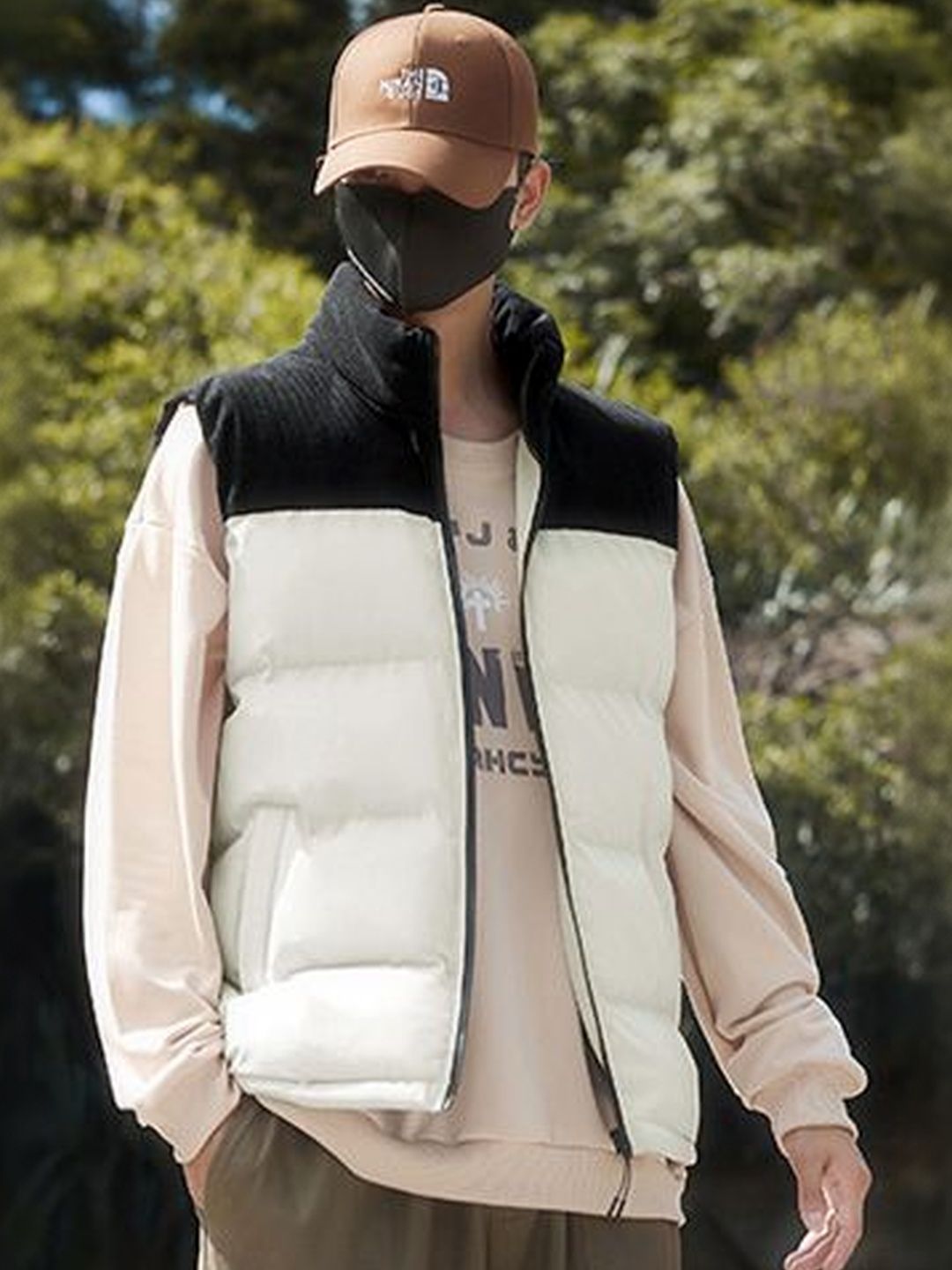 StyleCast x Revolte Men Colourblocked Puffer Jacket