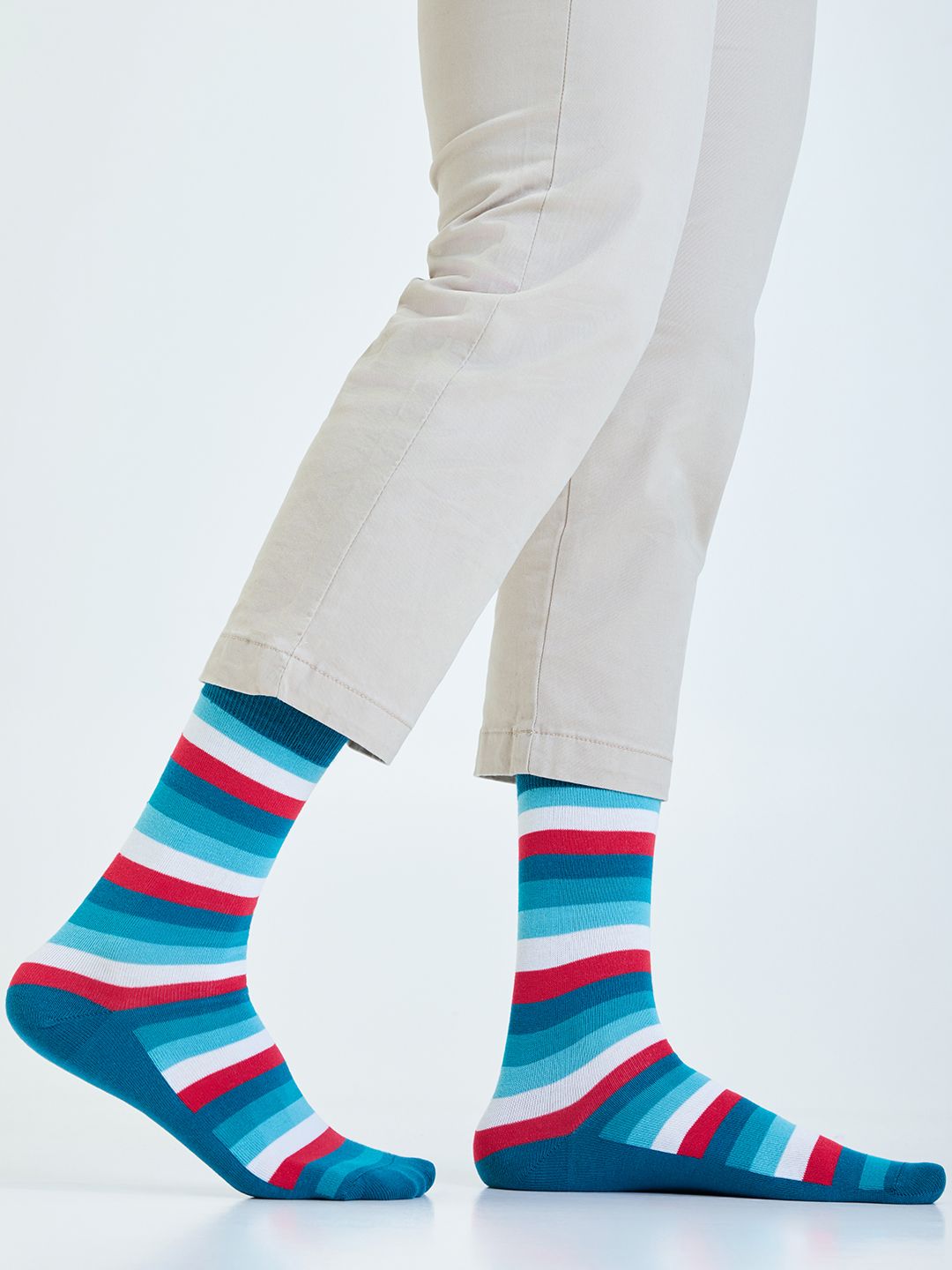 Mint & Oak Men Blue & Red Striped Above Ankle Socks