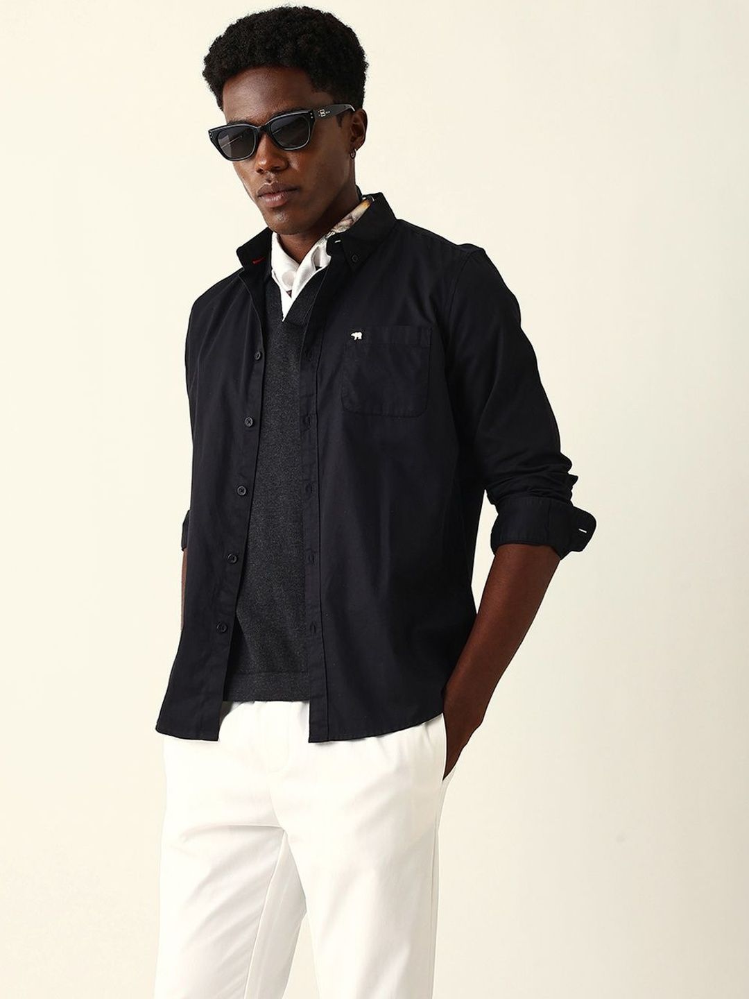 THE BEAR HOUSE Men Slim Fit Casual Shirt deal from myntra