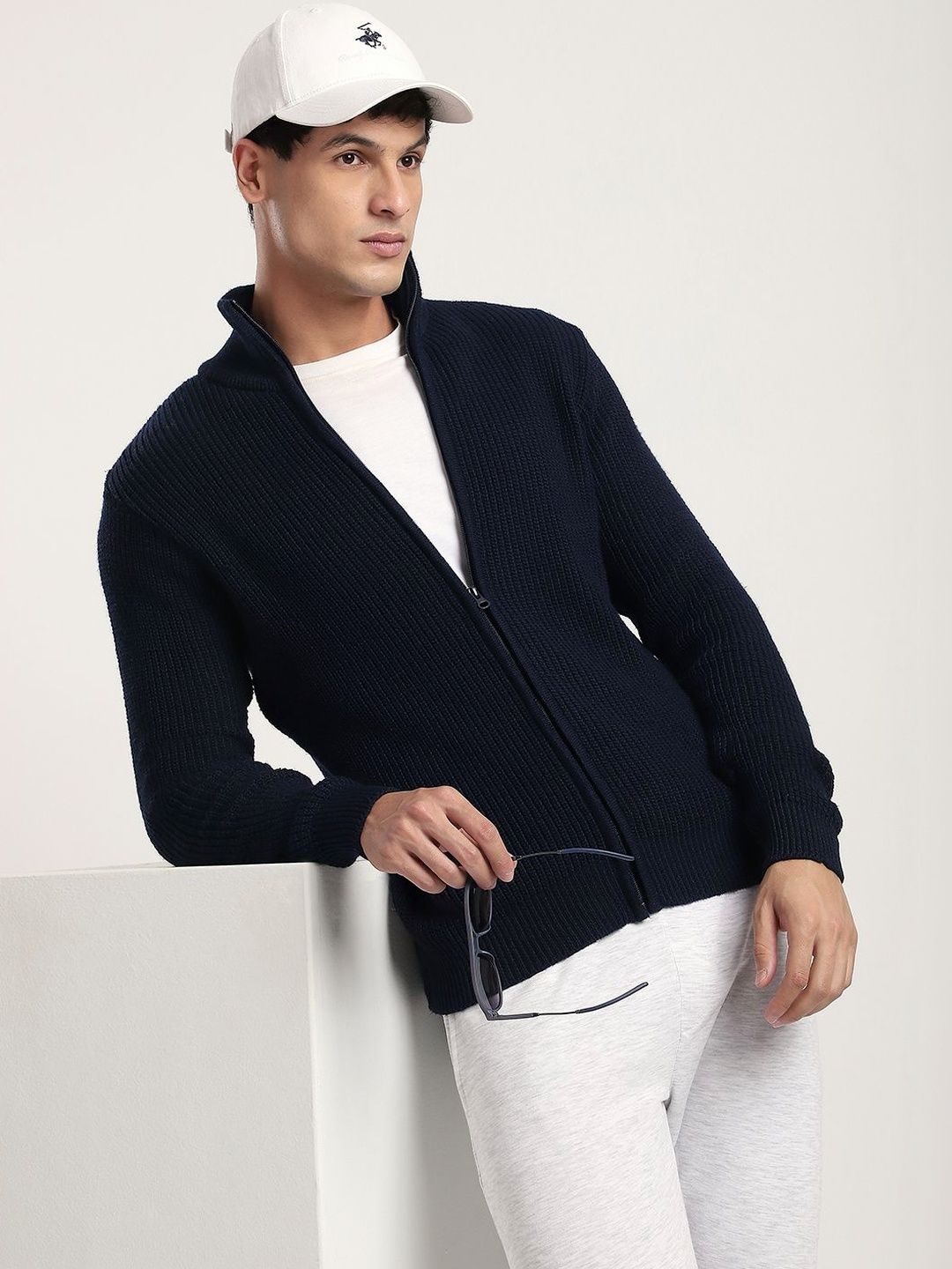 R&B Men Ribbed Pullover