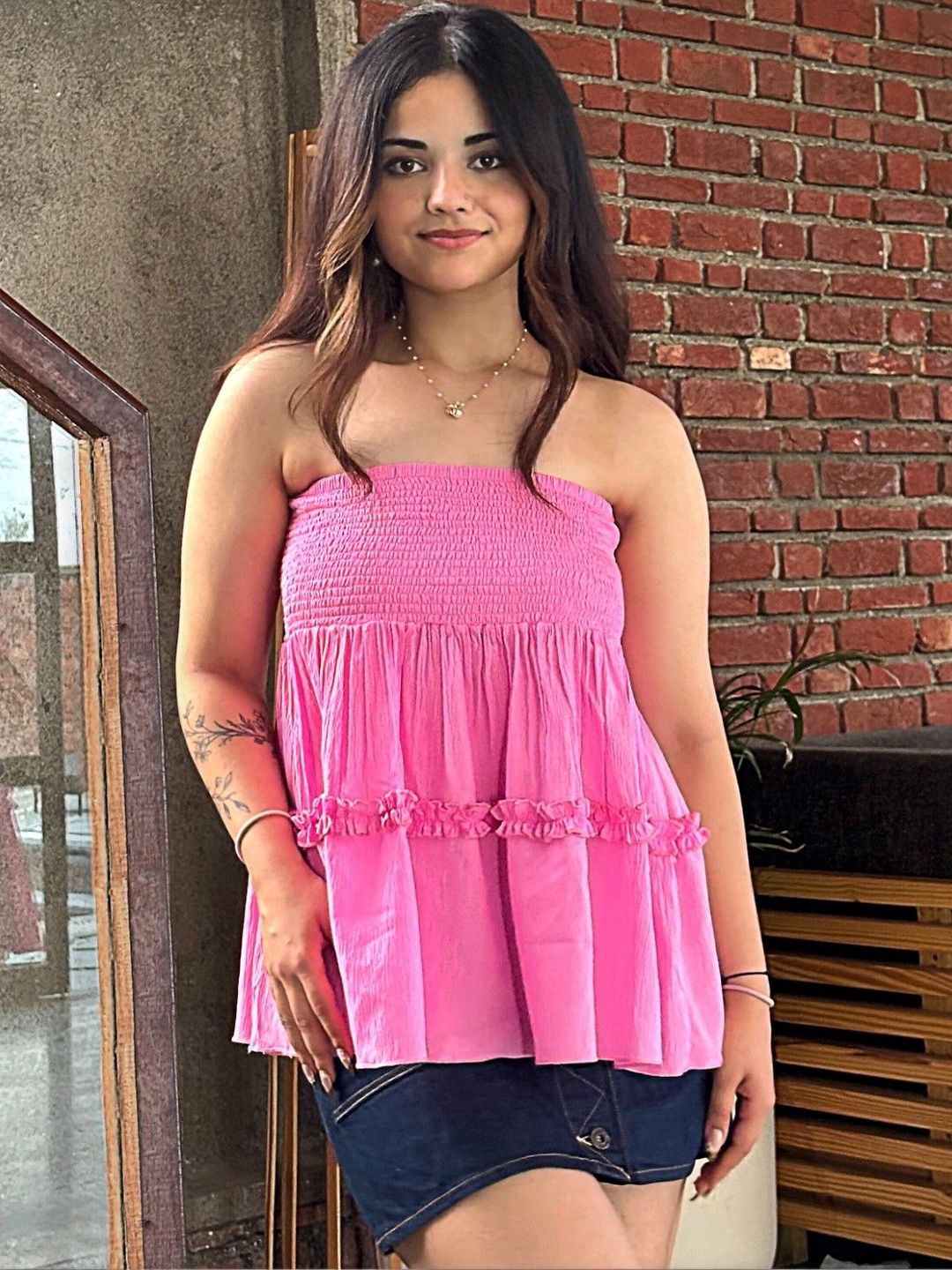 BAESD Ruffles Crepe Tube Top