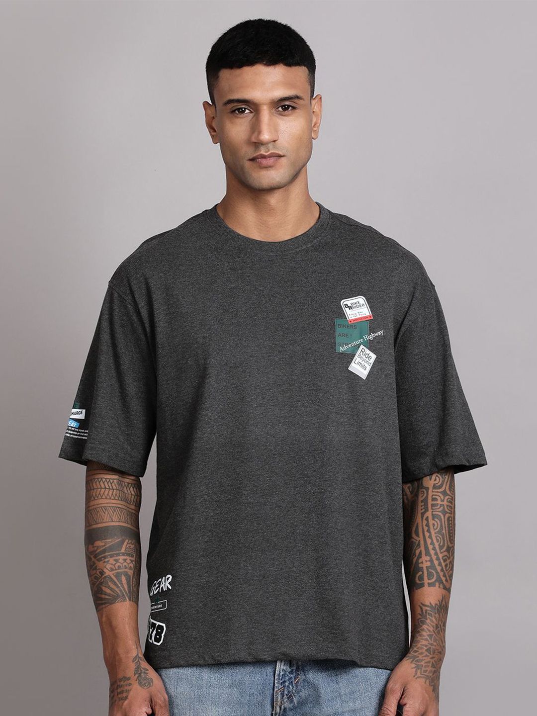 The Roadster Lifestyle Co. Graphic Printed Relaxed-Fit Drop Shoulder Pure Cotton T-Shirt