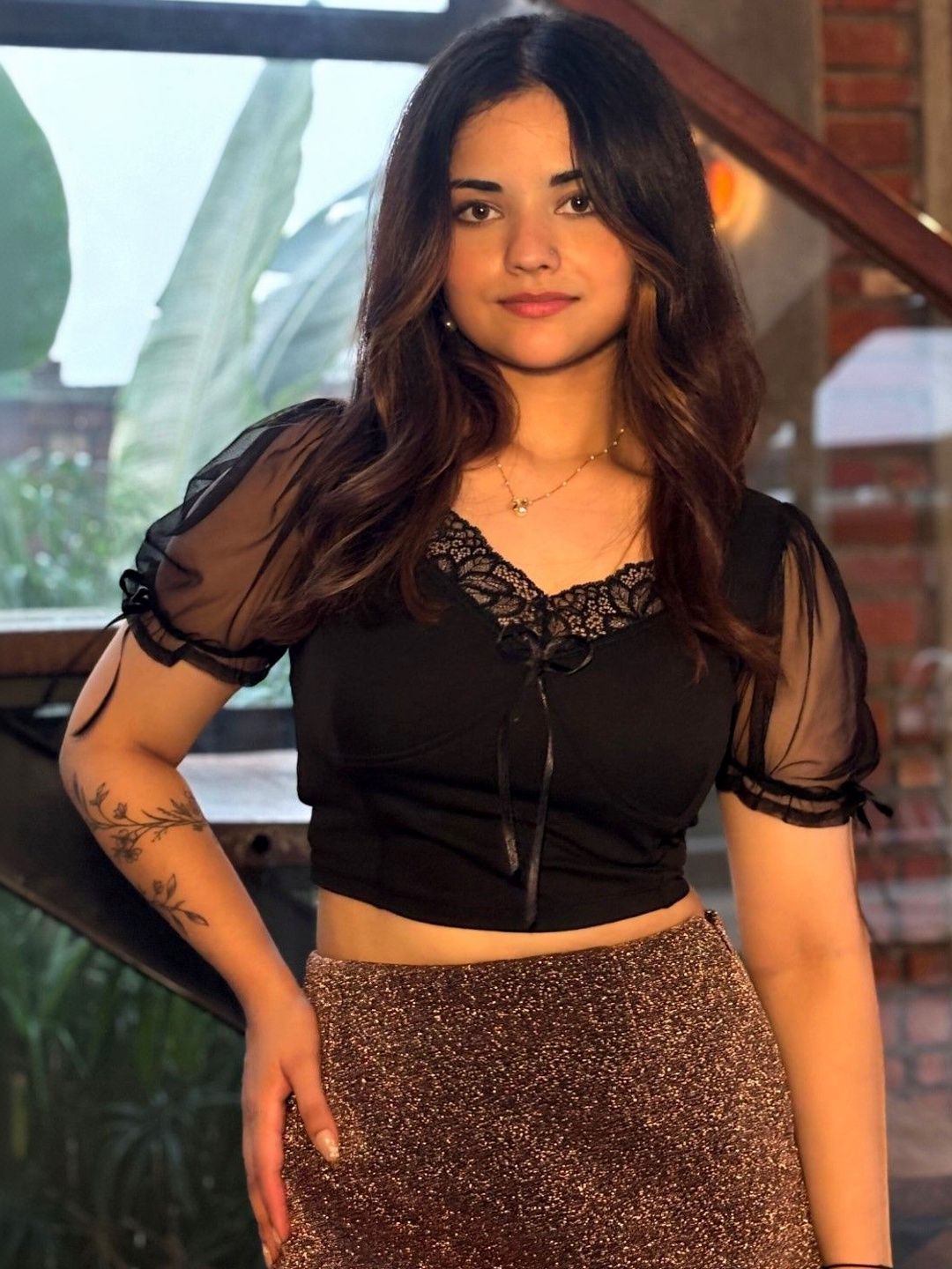 BAESD Puff Sleeve Crop Top