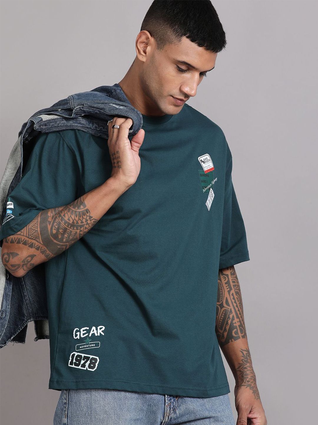 The Roadster Lifestyle Co. Graphic Printed Relaxed-Fit Drop Shoulder Pure Cotton T-Shirt