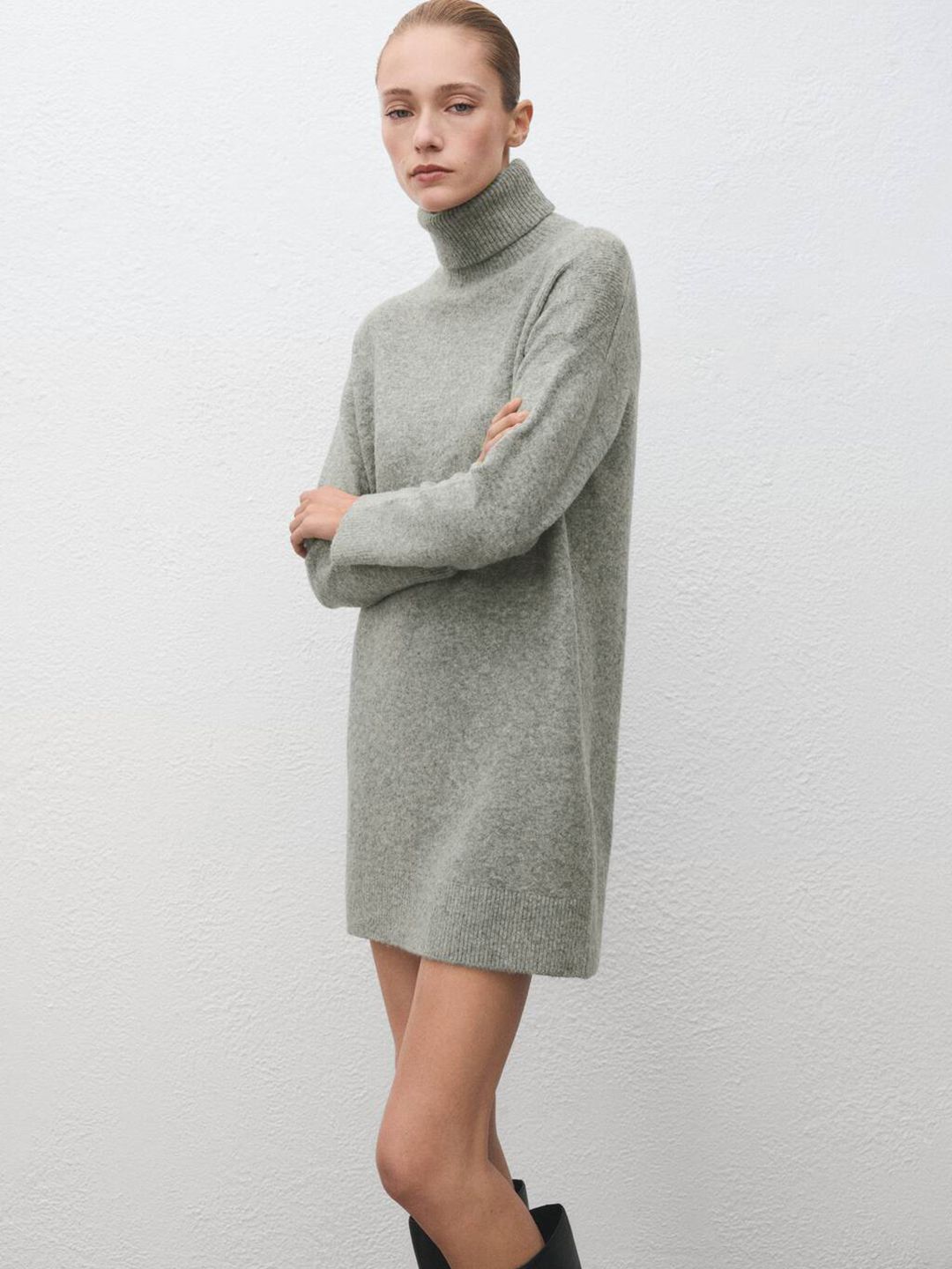 Turtle Neck Mini Shift Dress