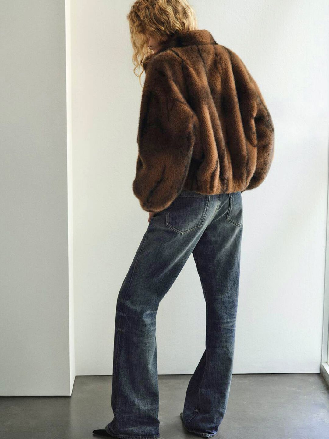 Flared Mid-Rise Heavy Fade Stretchable Pure Cotton Jeans
