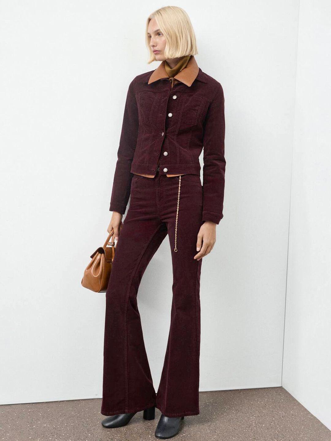 Bootcut Mid-Rise Stretchable Jeans