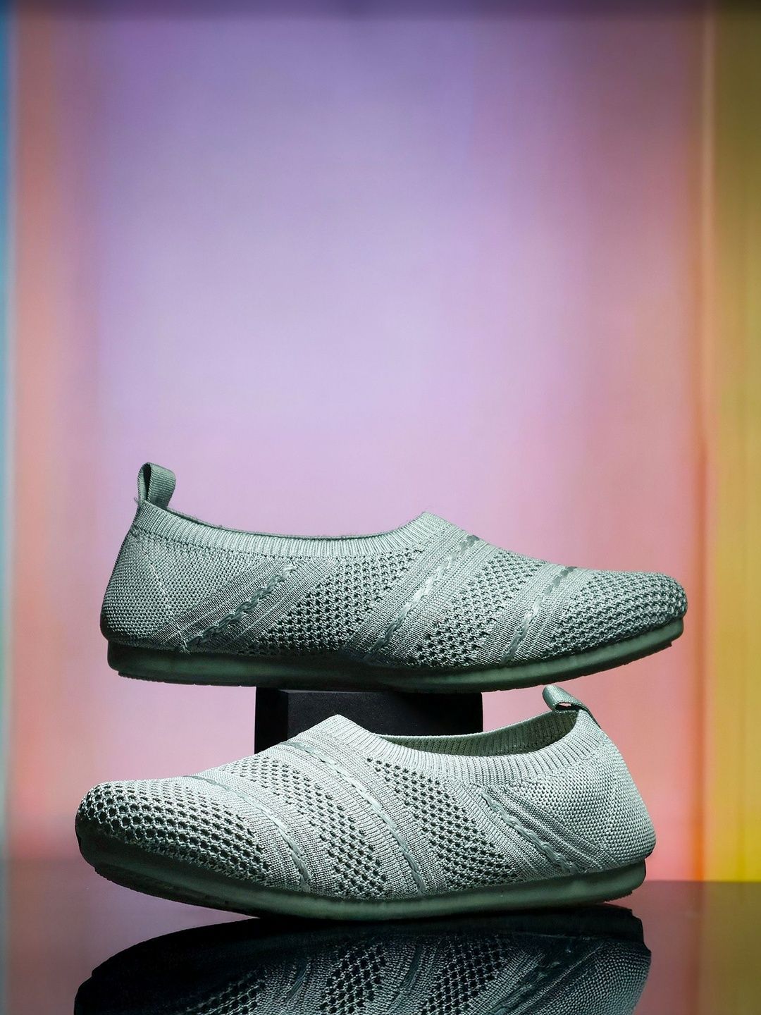 ASIAN Women Textured Slip-On Sneakers
