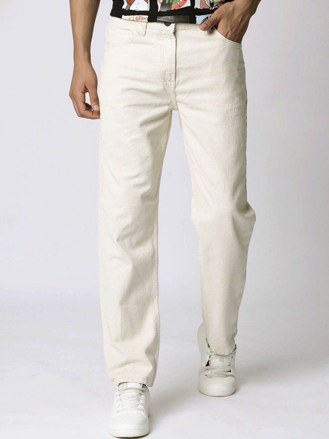 MASTERLY WEFT Men Jean Straight Fit Mid-Rise Stretchable Jeans