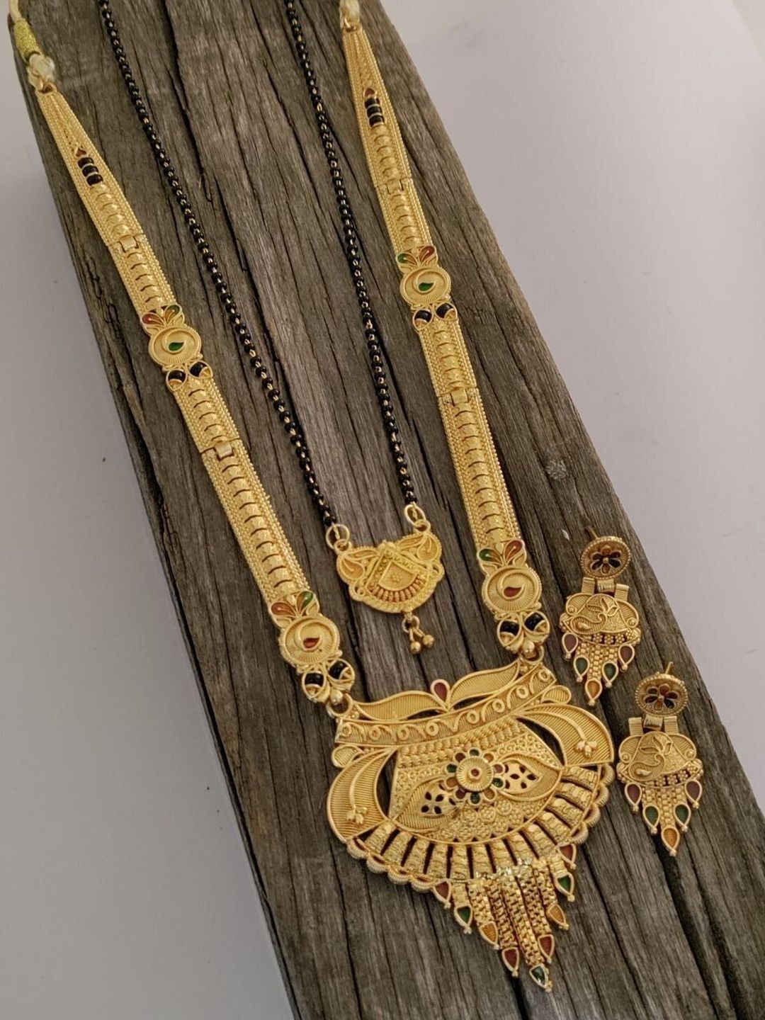 SHREE GOVINDAM ART Gold-Plated Beaded Mangalsutra Set