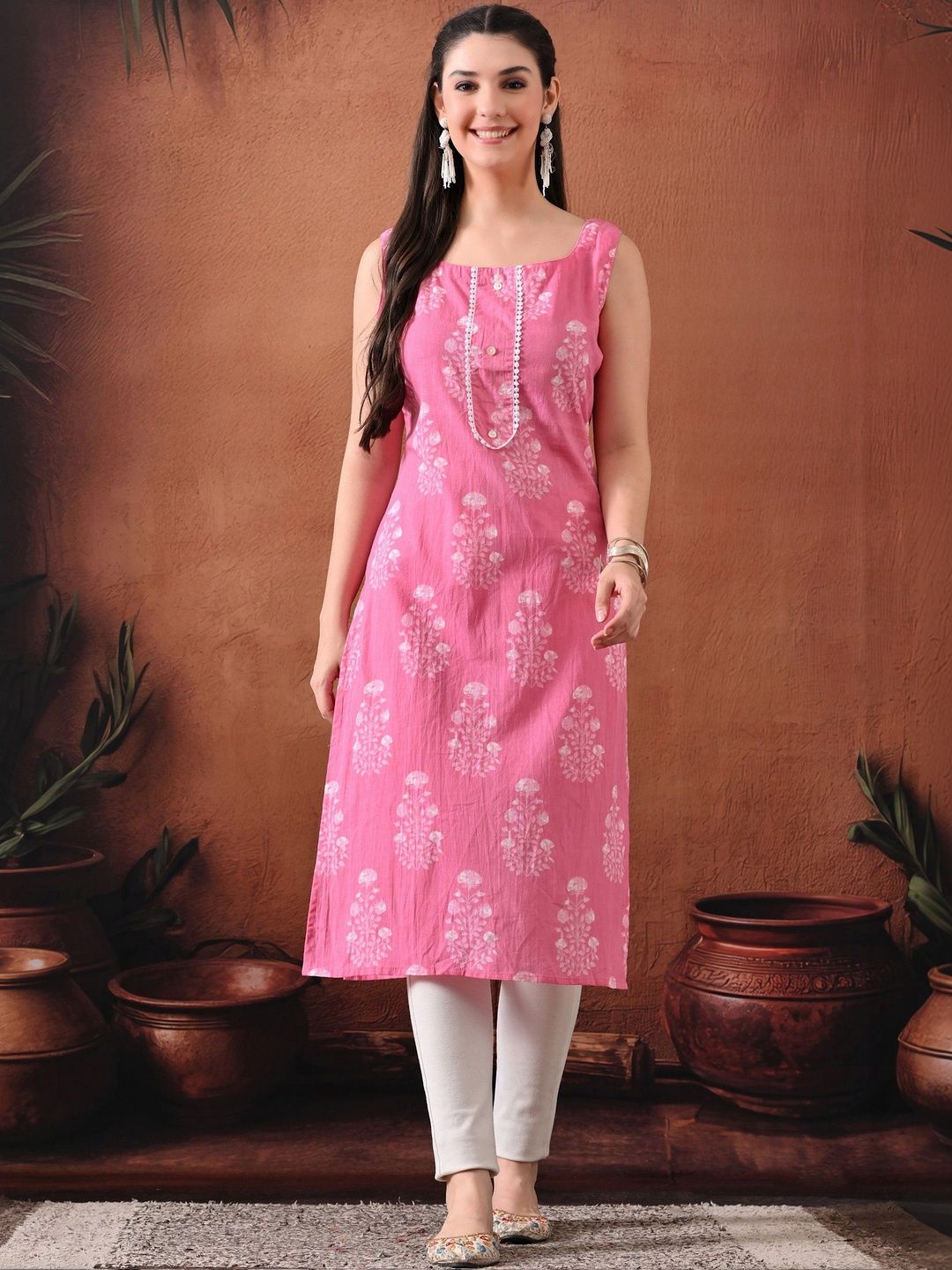 Anouk Rustic Women Floral Printed Gotta Patti Kurta