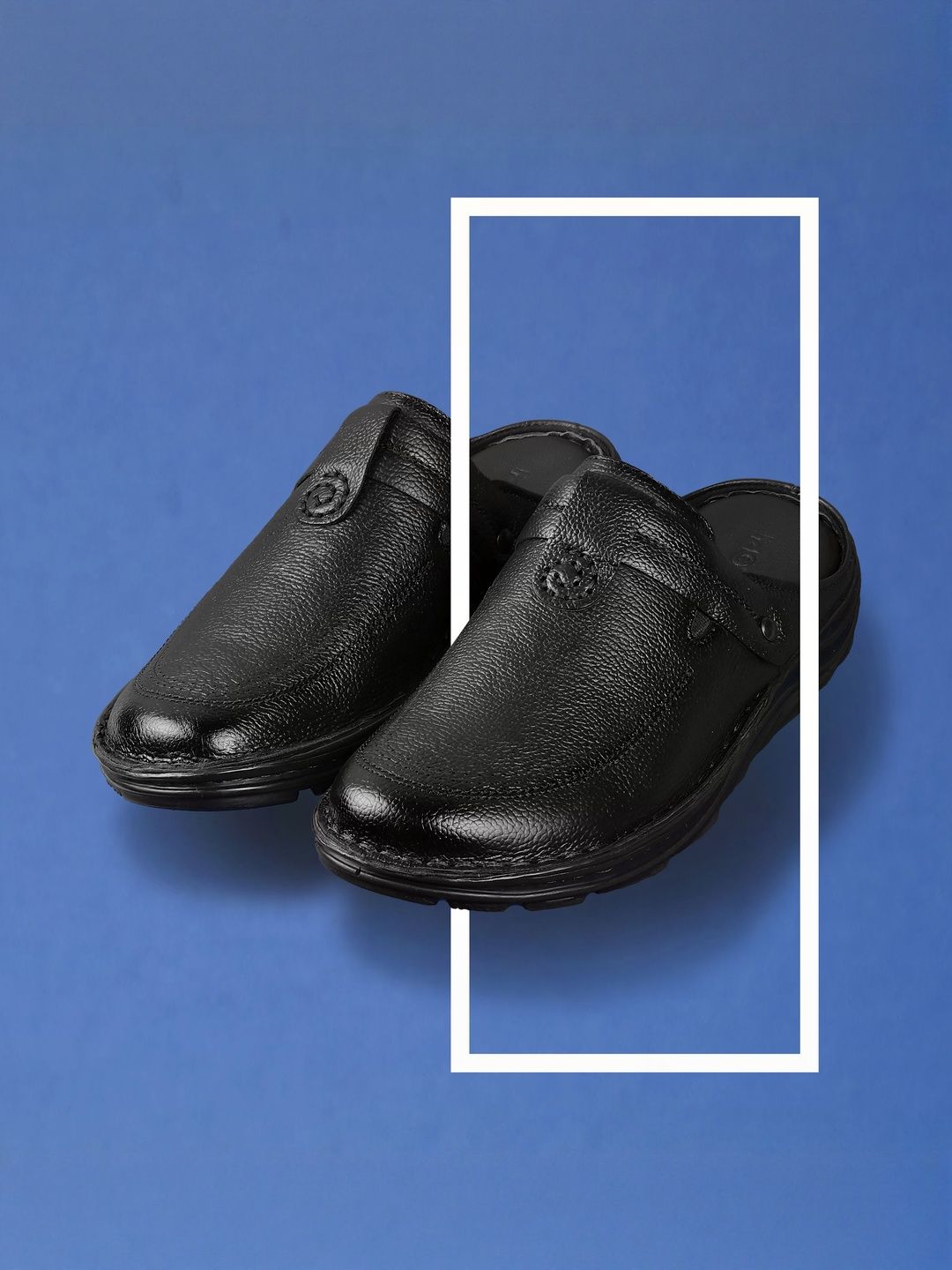 Mochi Men Textured Leather Mules Everyday Casual Shoes