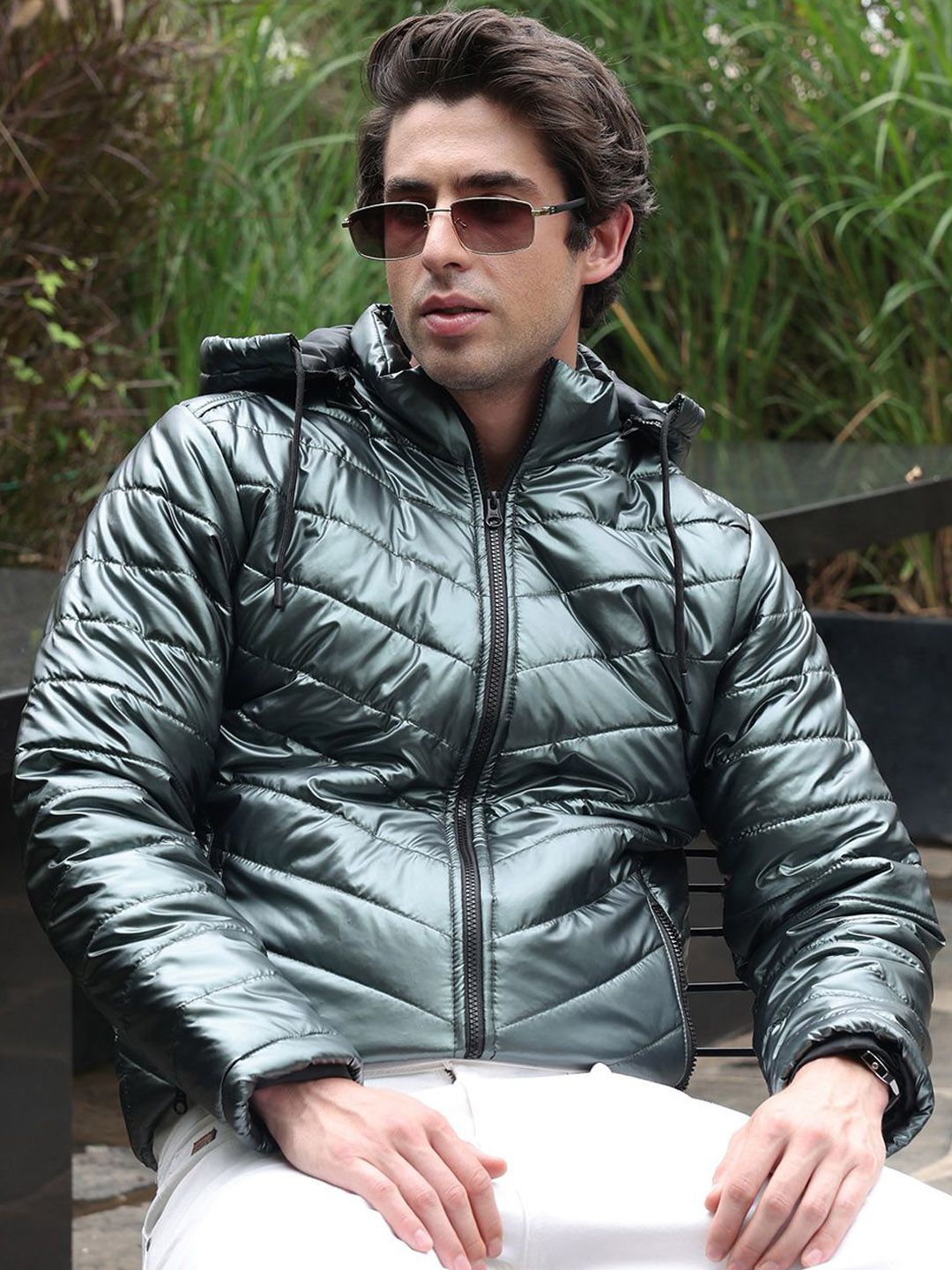 CAHOOT Men Hooded Solid Lightweight Puffer Jacket