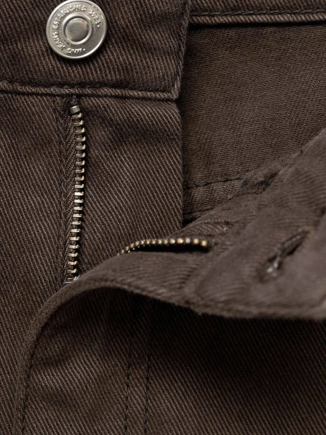 Mid-Rise Loose Denim Jeans