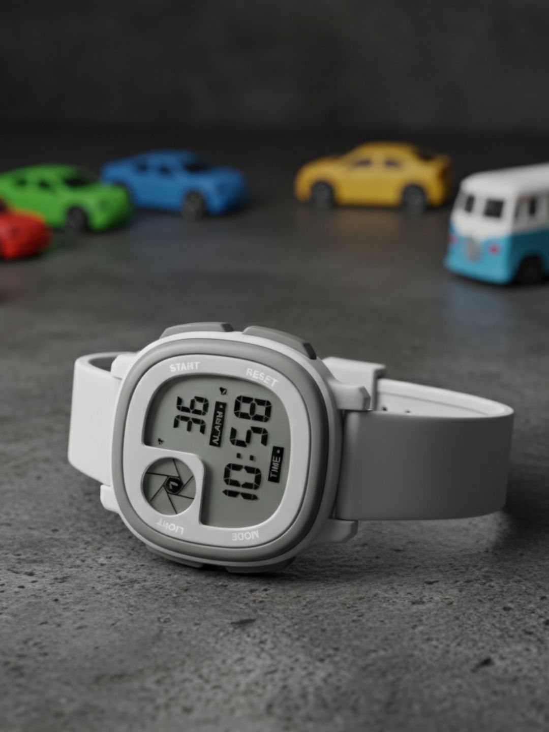 PAPIO Kids Dial & Textured Straps Digital Watch KD-210 GREY
