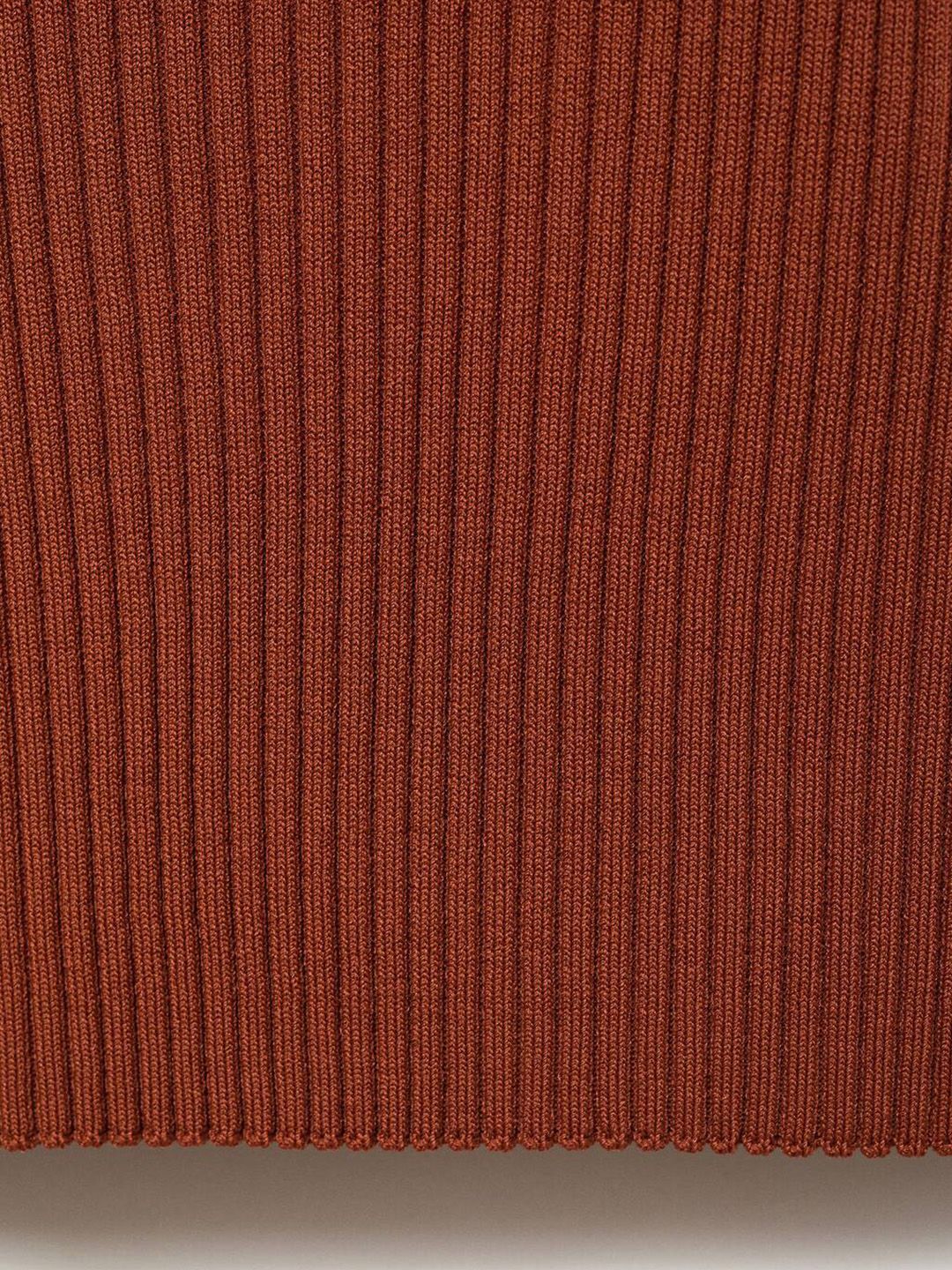 Ribbed Polo Collar T-shirt