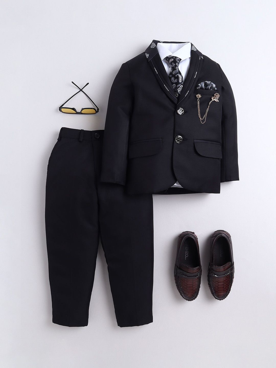 Sangria Boys Damask Printed Single-Breasted Shawl Collar 5-Piece Party Suit