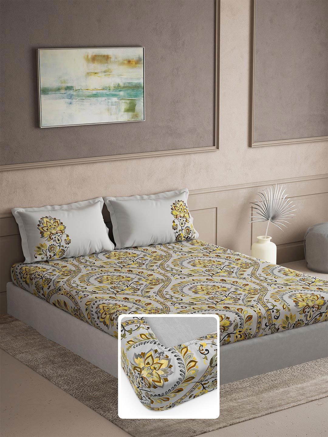 DDecor Cotton Yellow & White Ethnic Motifs 144 TC King Bedsheet with 2 Pillow Covers