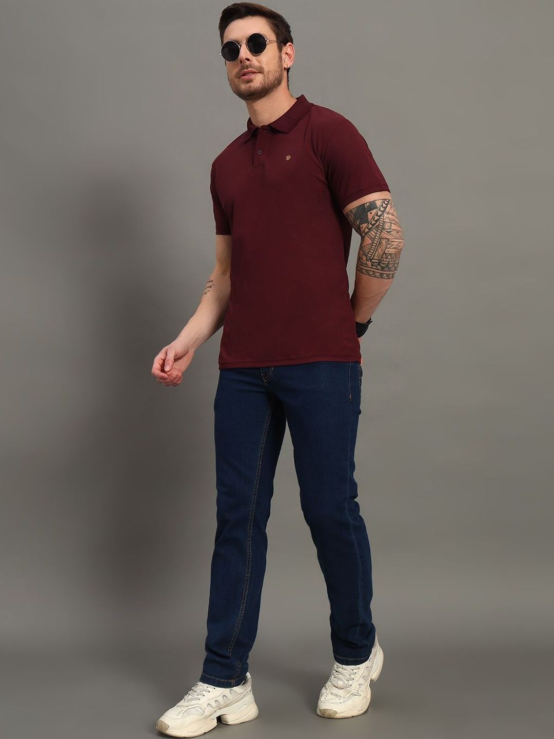 TRIUS TRIUS Men Solid Polo Collar T-shirt
