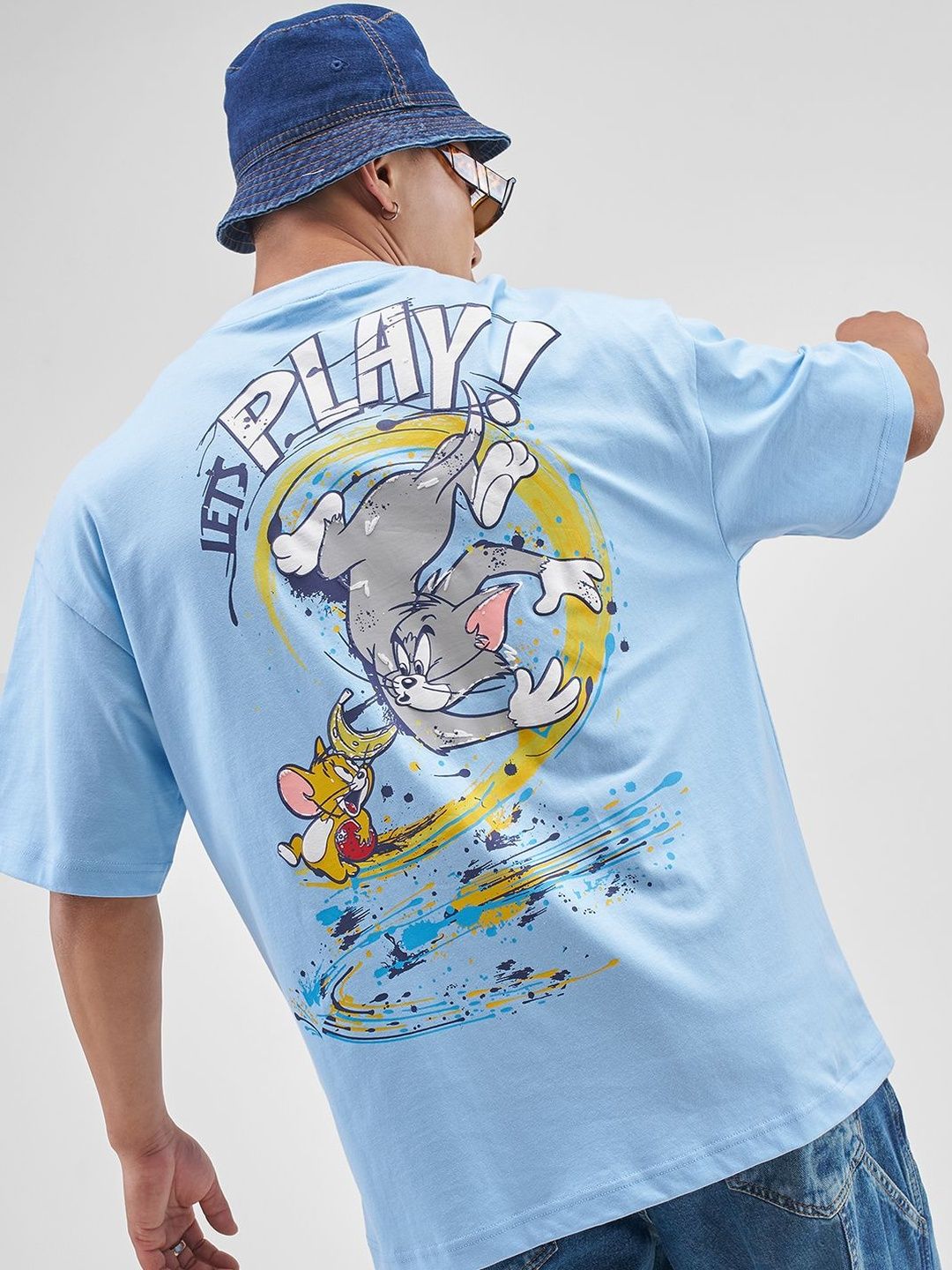 HIGHLANDER Men Looney Tunes Graphic Printed Round Neck Cotton Oversized T-shirt