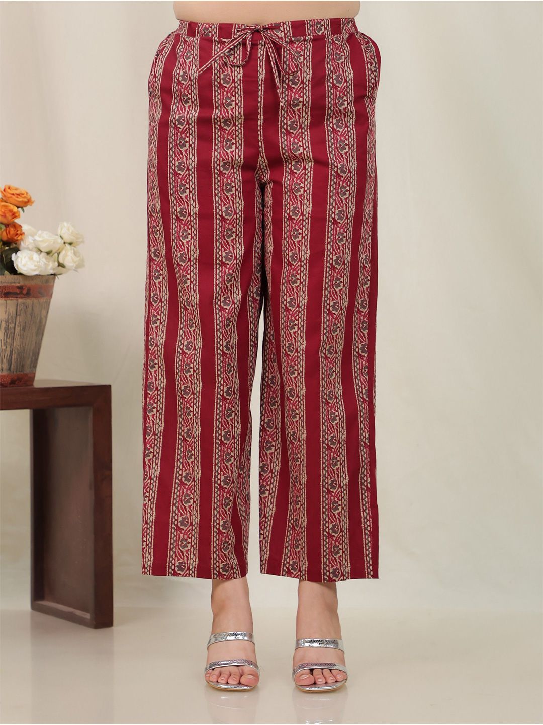 Aramya Women Ethnic Motifs Printed Soft Cotton Straight Palazzos