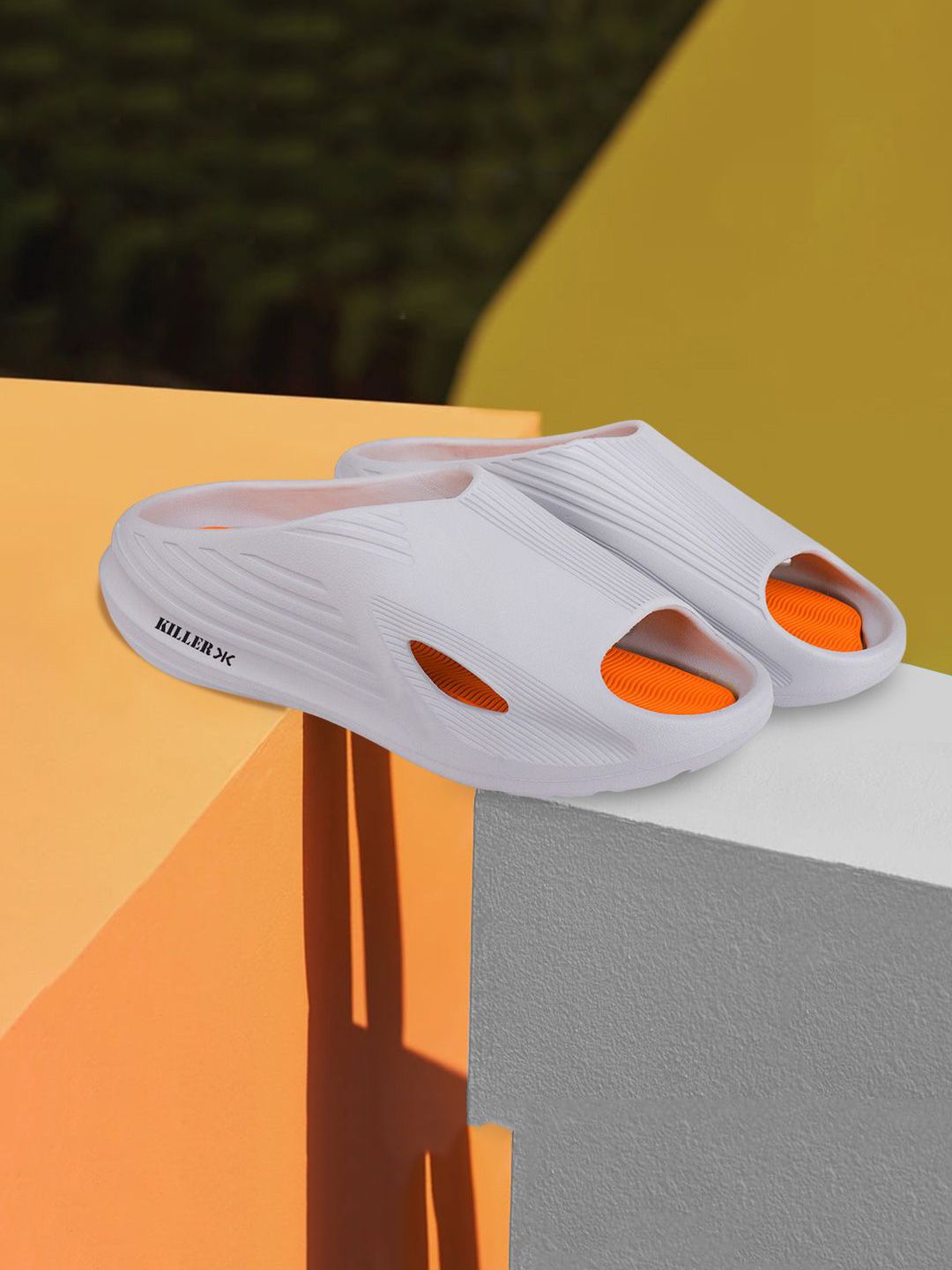Killer Men Self Design Extra Soft Sliders