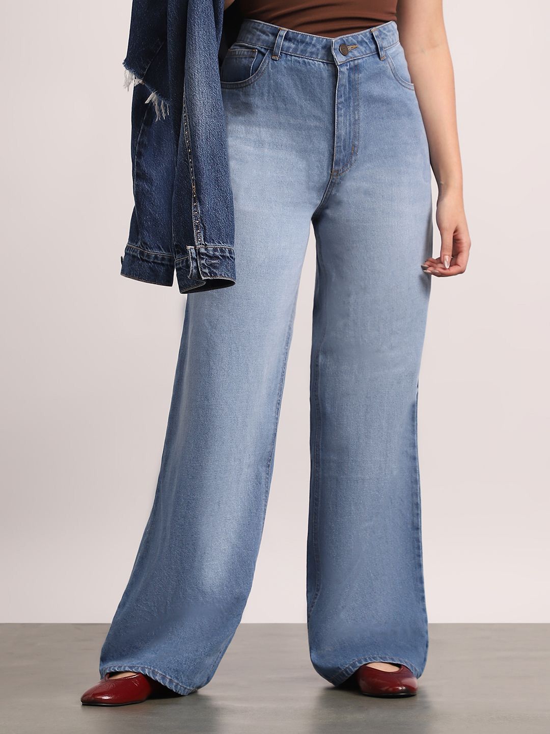 Urbano Fashion Urbano Fashion Women Baggy Clean Look Light Fade Cotton Jeans