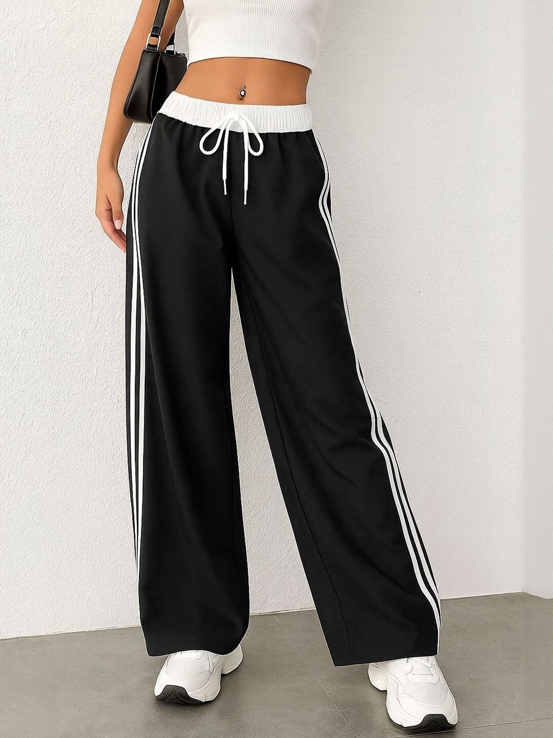 SAKHWALA Women Loose Fit Wide Leg Track Pants