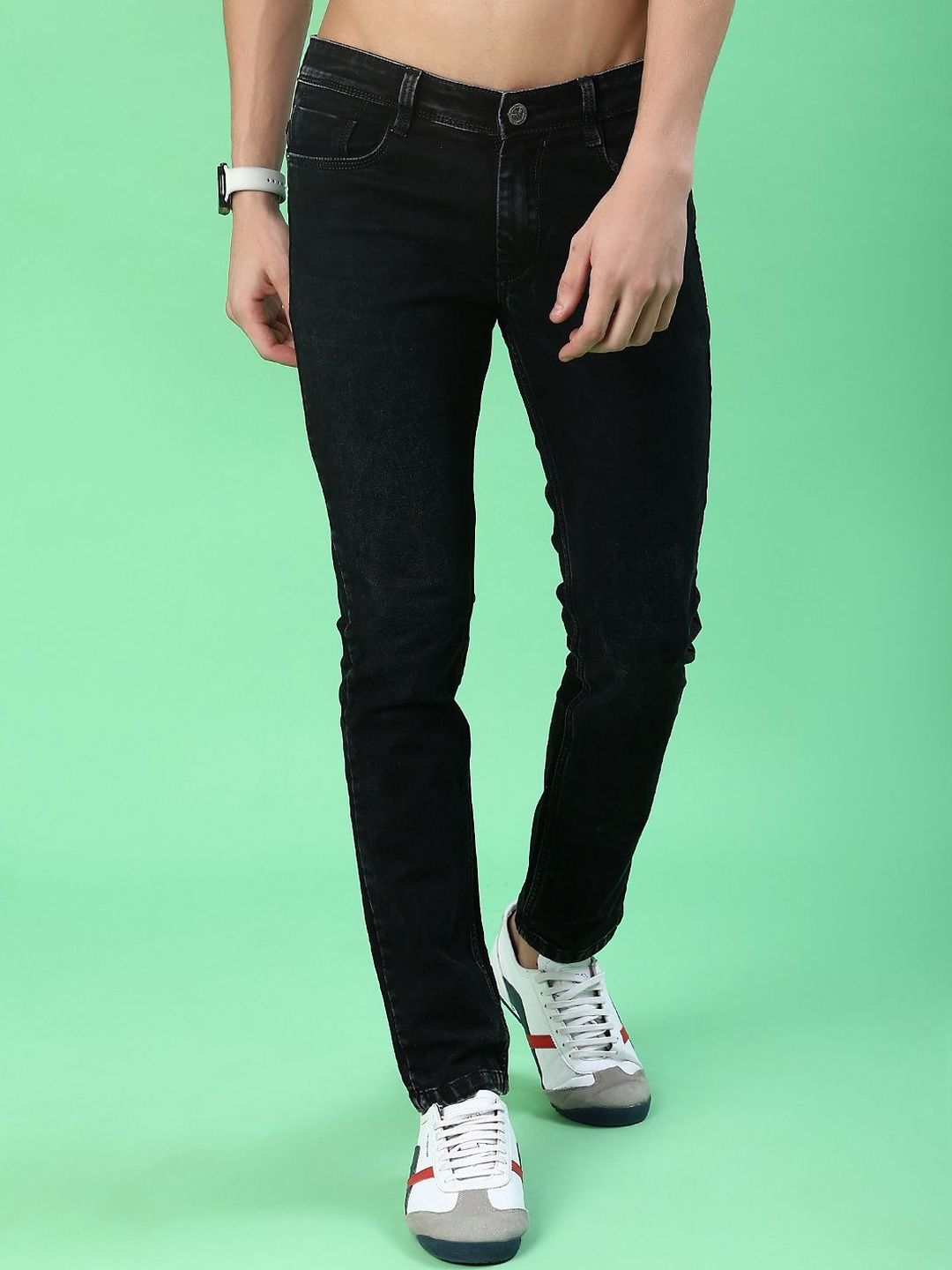 V-Mart Men Slim Fit Mid-Rise Light Fade Stretchable Jeans