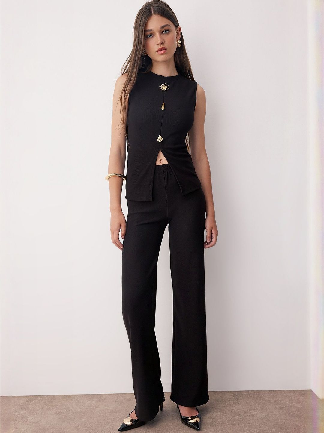 Trendyol Trendyol Embellished Round Neck Sleeveless Top With Trouser