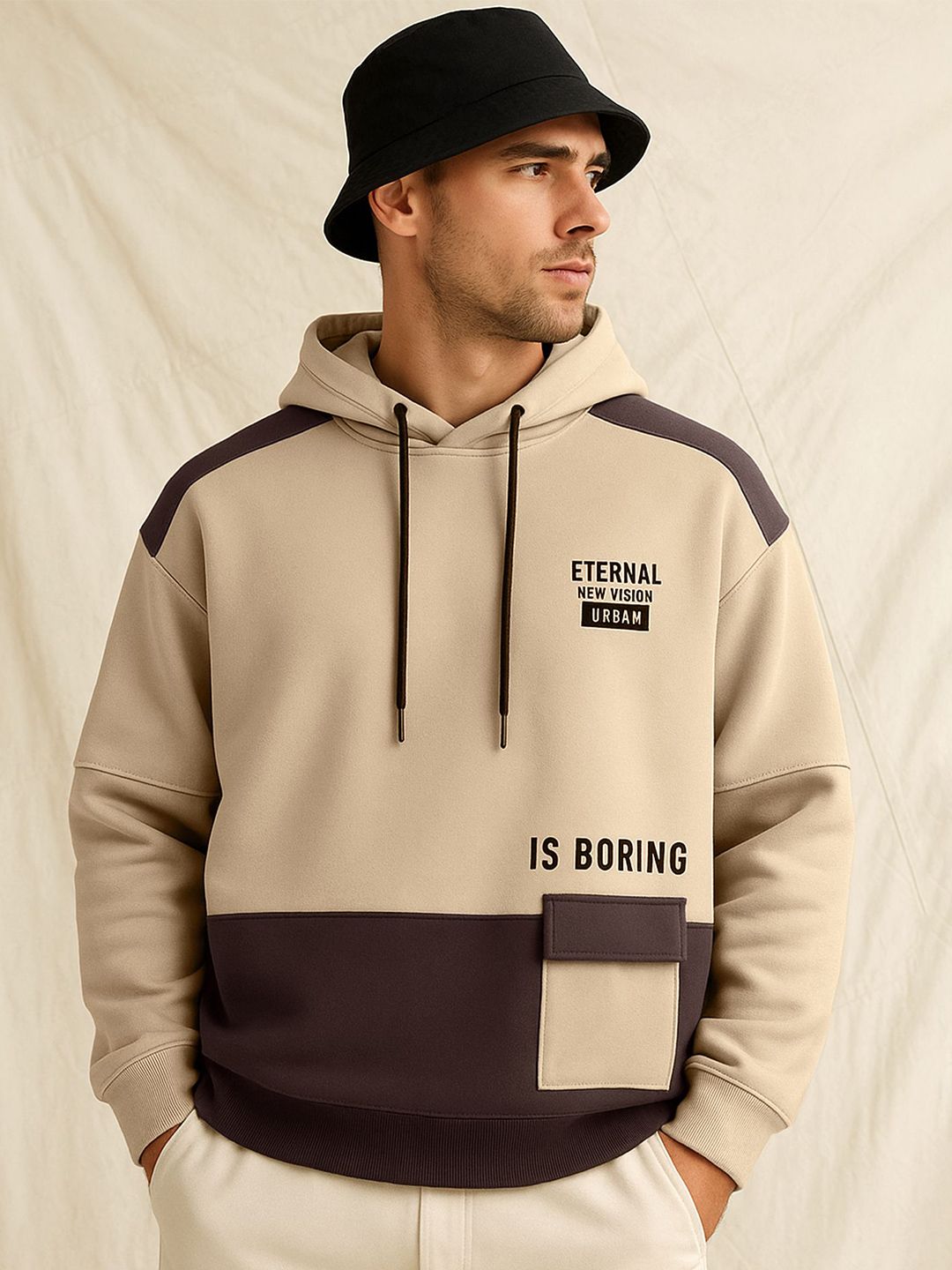 JUMPCUTS Men Colourblocked Hooded Sweatshirt