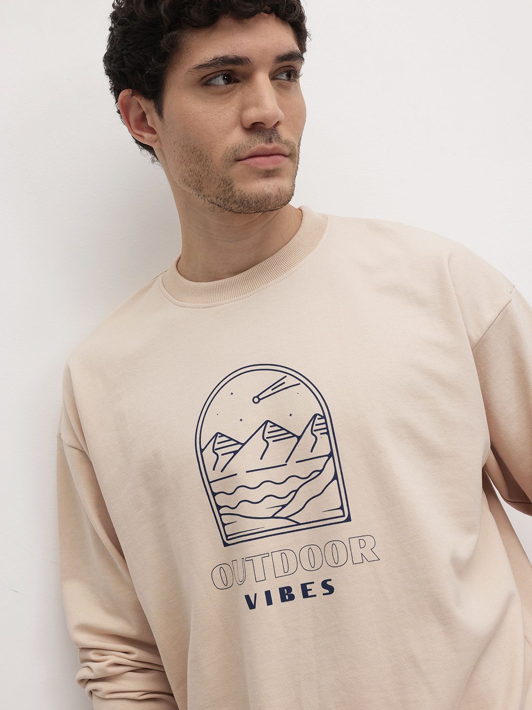 The Roadster Life Co. Graphic Printed Sweatshirt