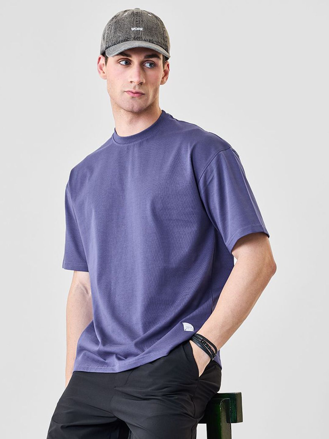 Snitch Men Solid Round Neck Pure Cotton Relaxed Fit T-shirt