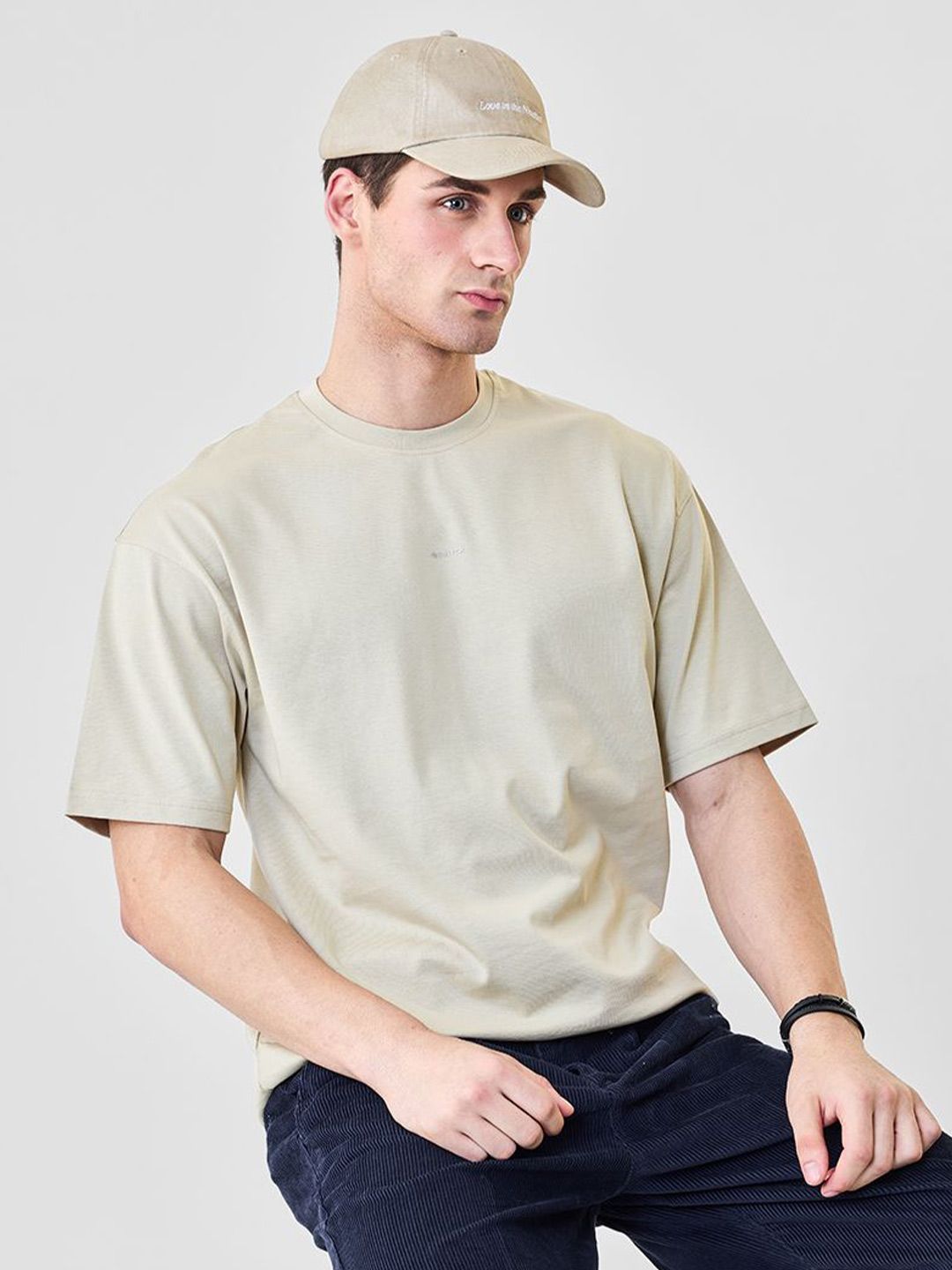 Snitch Men Solid Round Neck Pure Cotton Relaxed Fit T-shirt
