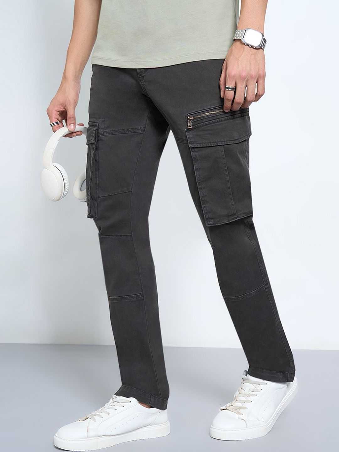 SF JEANS by Pantaloons Men Slim Fit Mid-Rise Light Fade Jeans