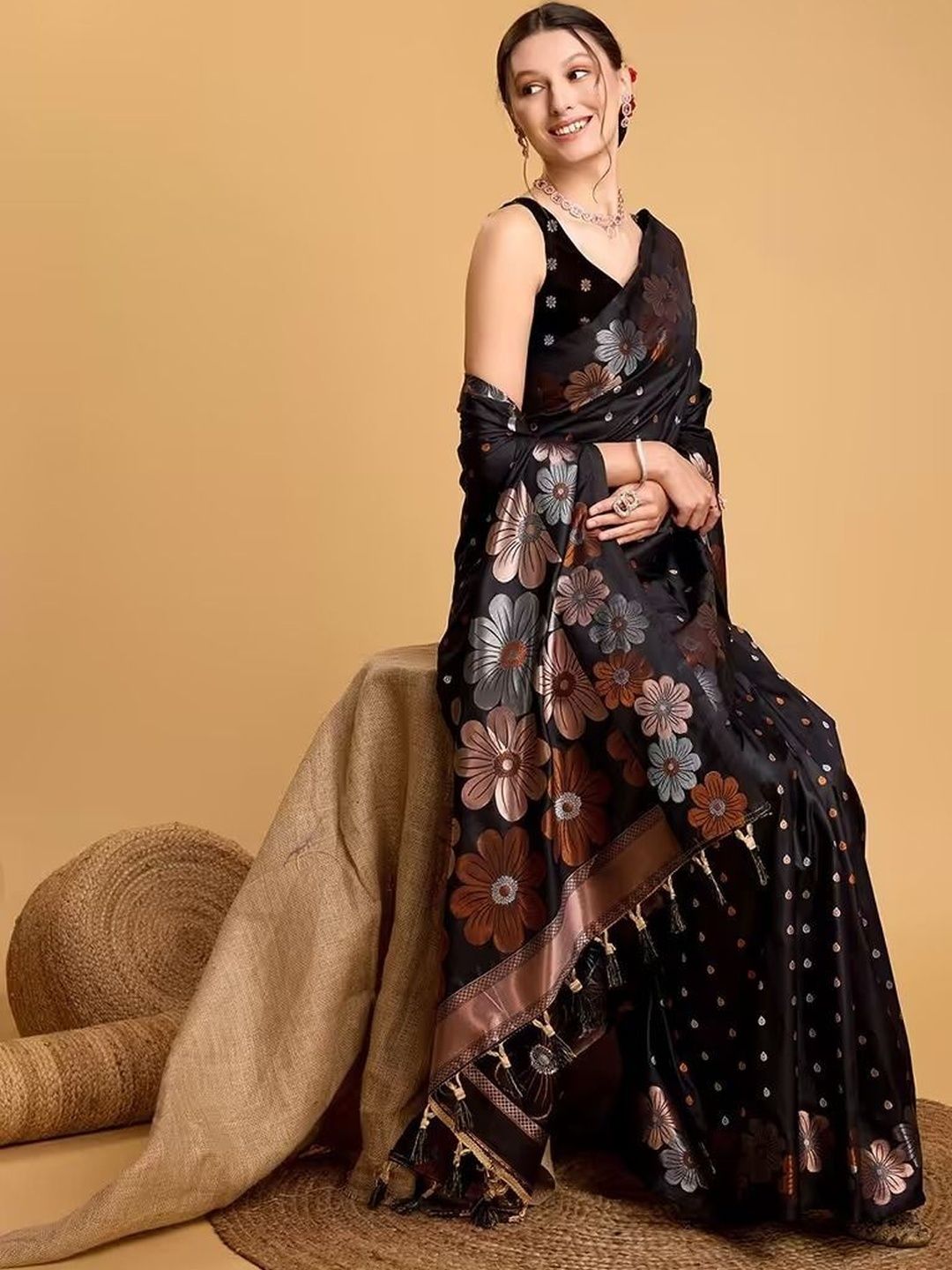 GHAN SALS Floral Zari Organza Baluchari Saree with Blouse Piece