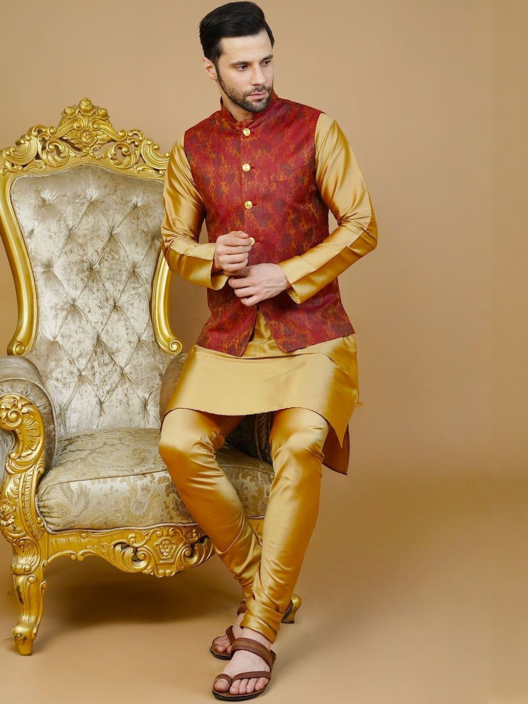 Wintage Printed Sleeveless Nehru Jackets