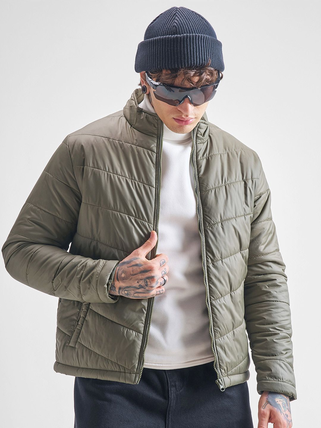HIGHLANDER Men Solid High Neck Puffer Jacket