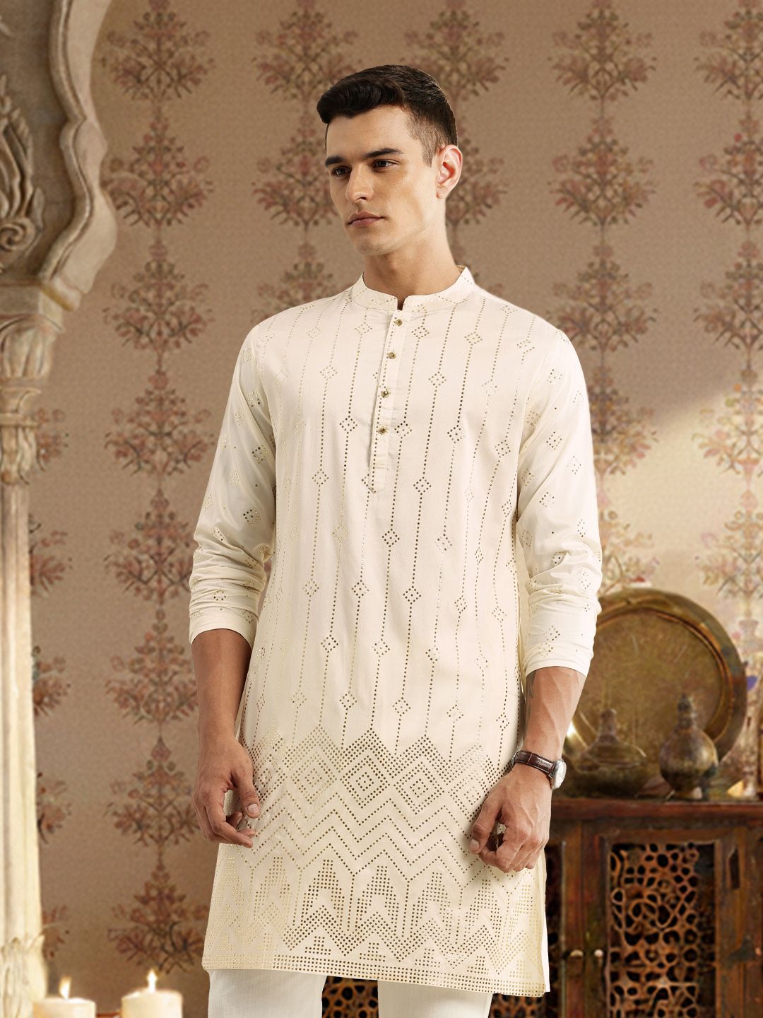 House of Pataudi Geometric Embellished Mandarin Collar Straight Jashn Kurta