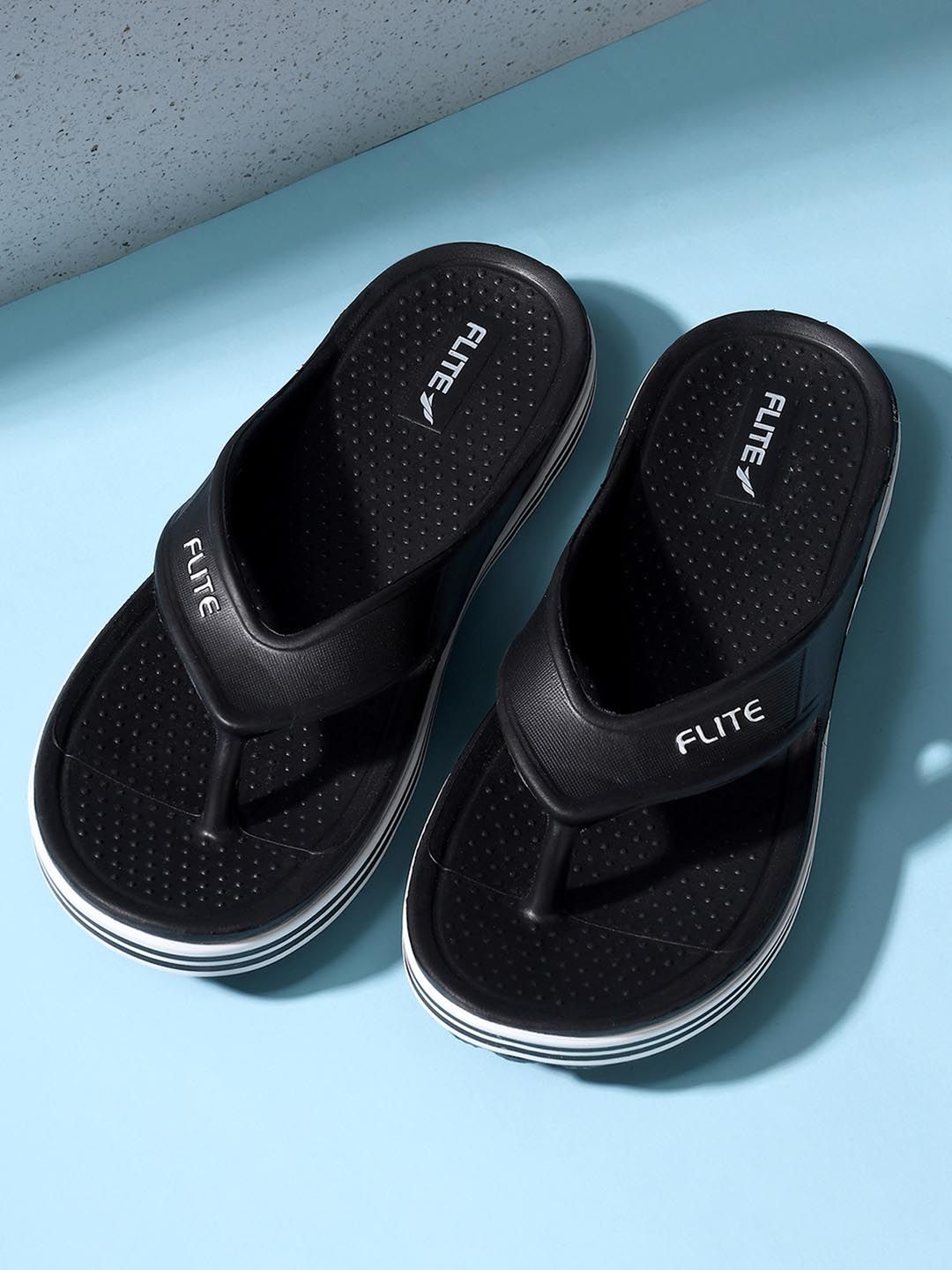 FLITE Men T-Strap Flip Flops