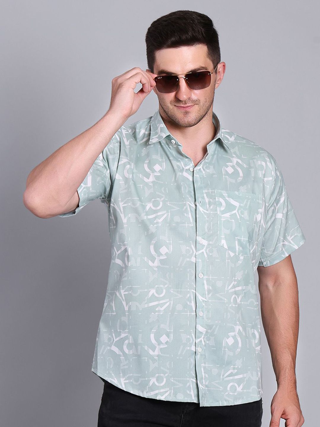 RARE CAMEL Men Abstract Printed Spread Collar Casual Shirt