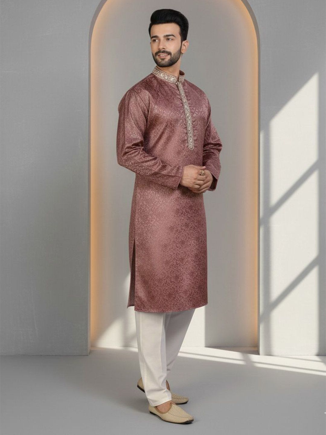 JUGG JUGG JEEYO Men Thread Work Kurta