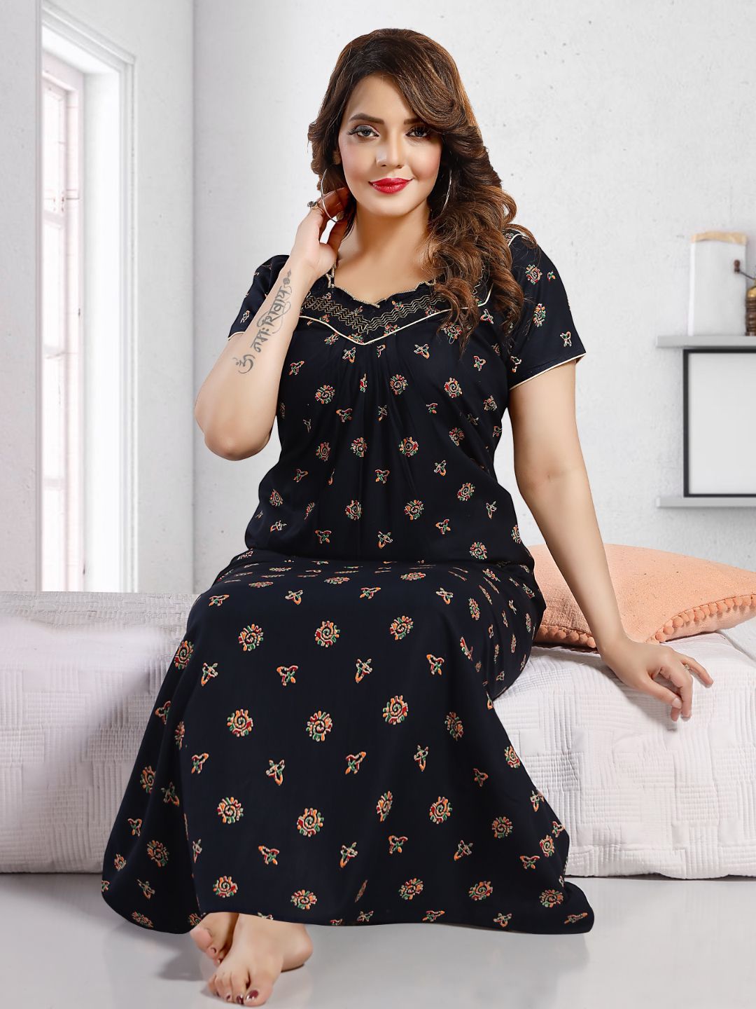 TRUNDZ Women Printed Pure Cotton Maxi Nightdress